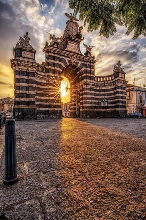 King House Catania Hostel Ostello Exterior photo